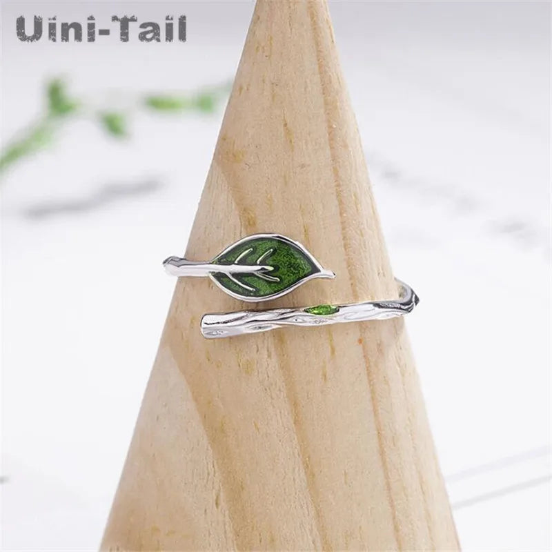 Creative simple opening adjustable ring